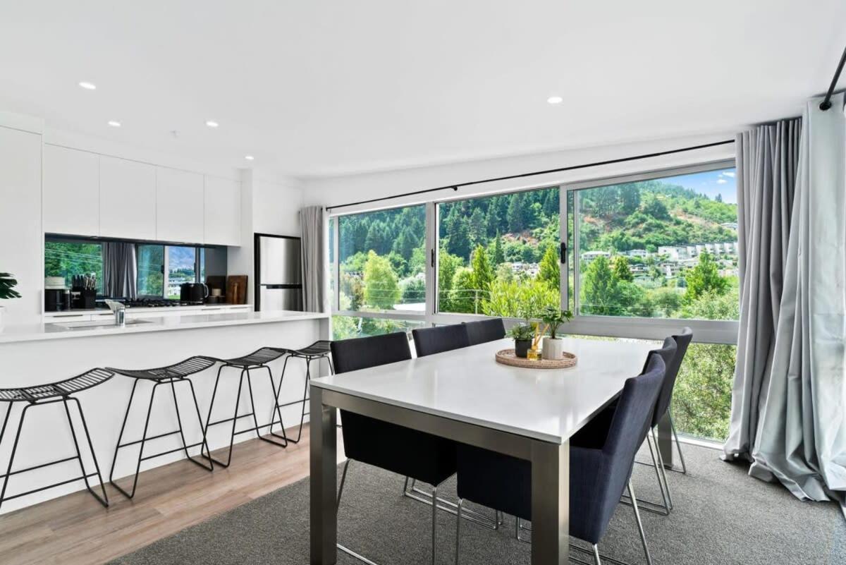 Central Queenstown Luxury Exterior foto